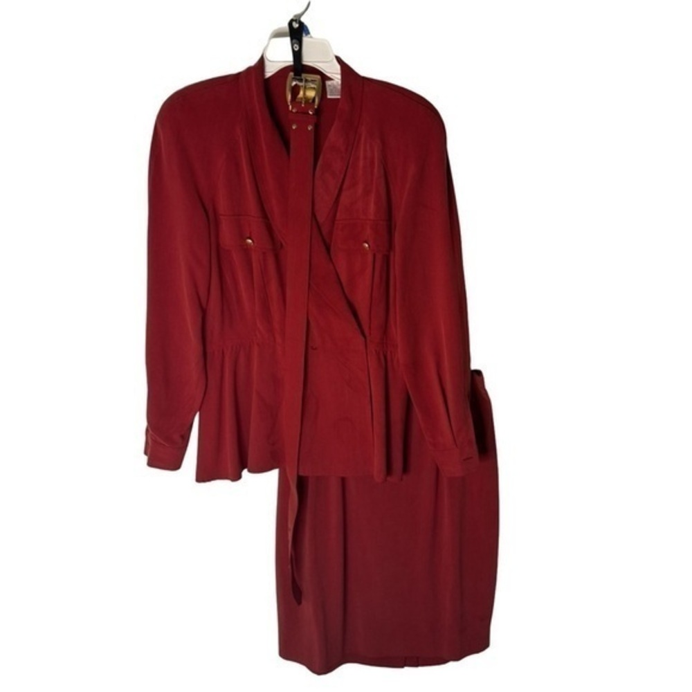Liz Claiborne Vintage Red Skirt Set 100% Silk – Excellent Vintage Condition